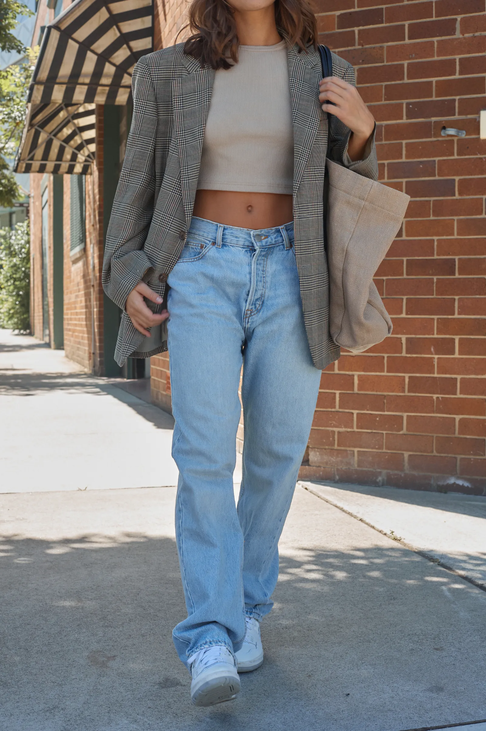Beth Straight Jeans - Light Blue Jay