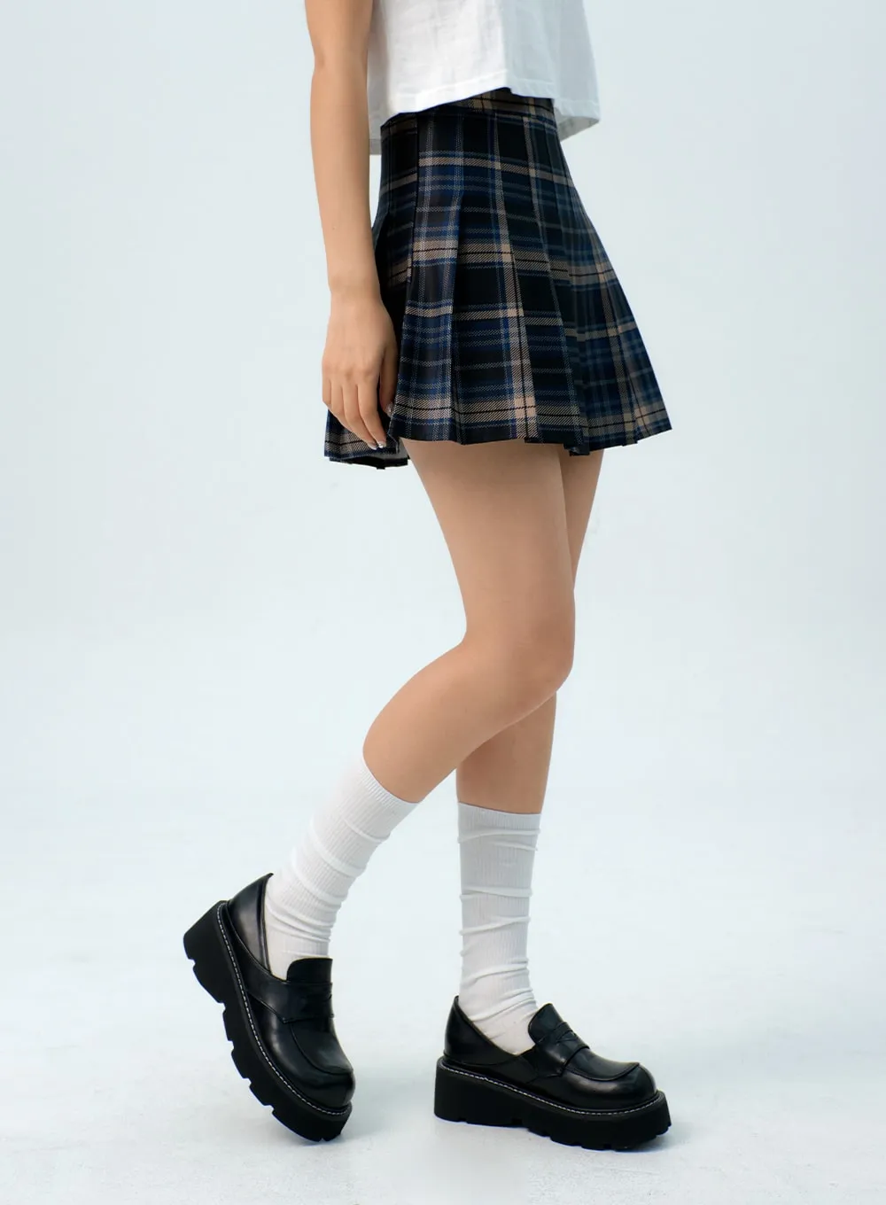 Check Pleated Mini Skirt IG312