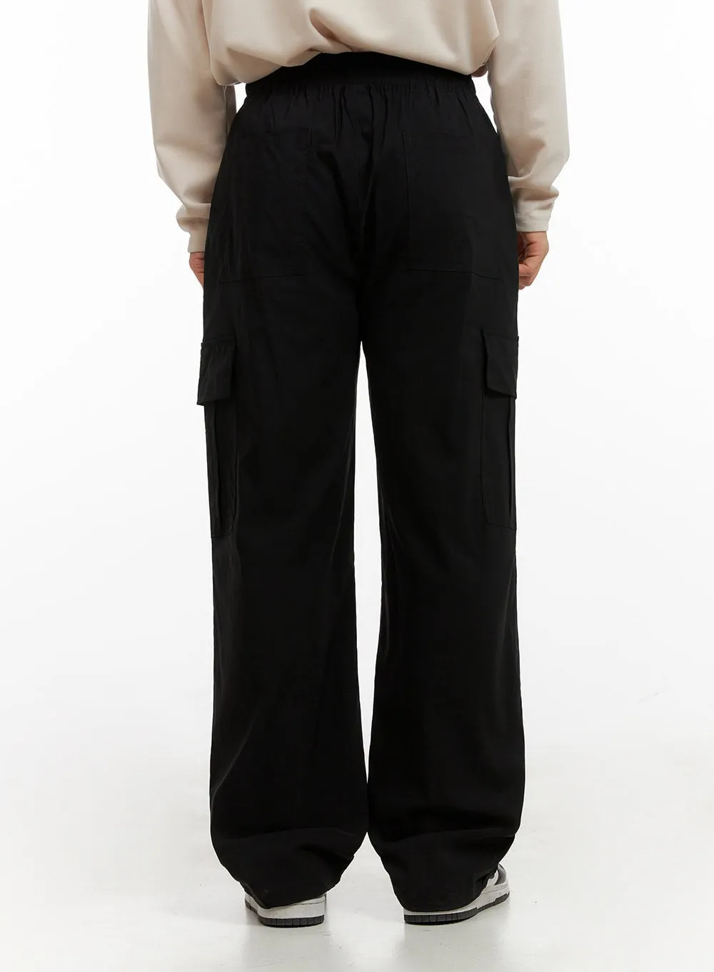 Men's Loose Fit Cargo Pants (Black) IG409