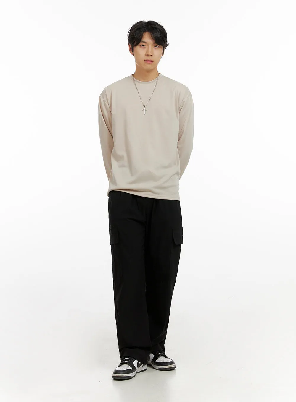 Men's Loose Fit Cargo Pants (Black) IG409