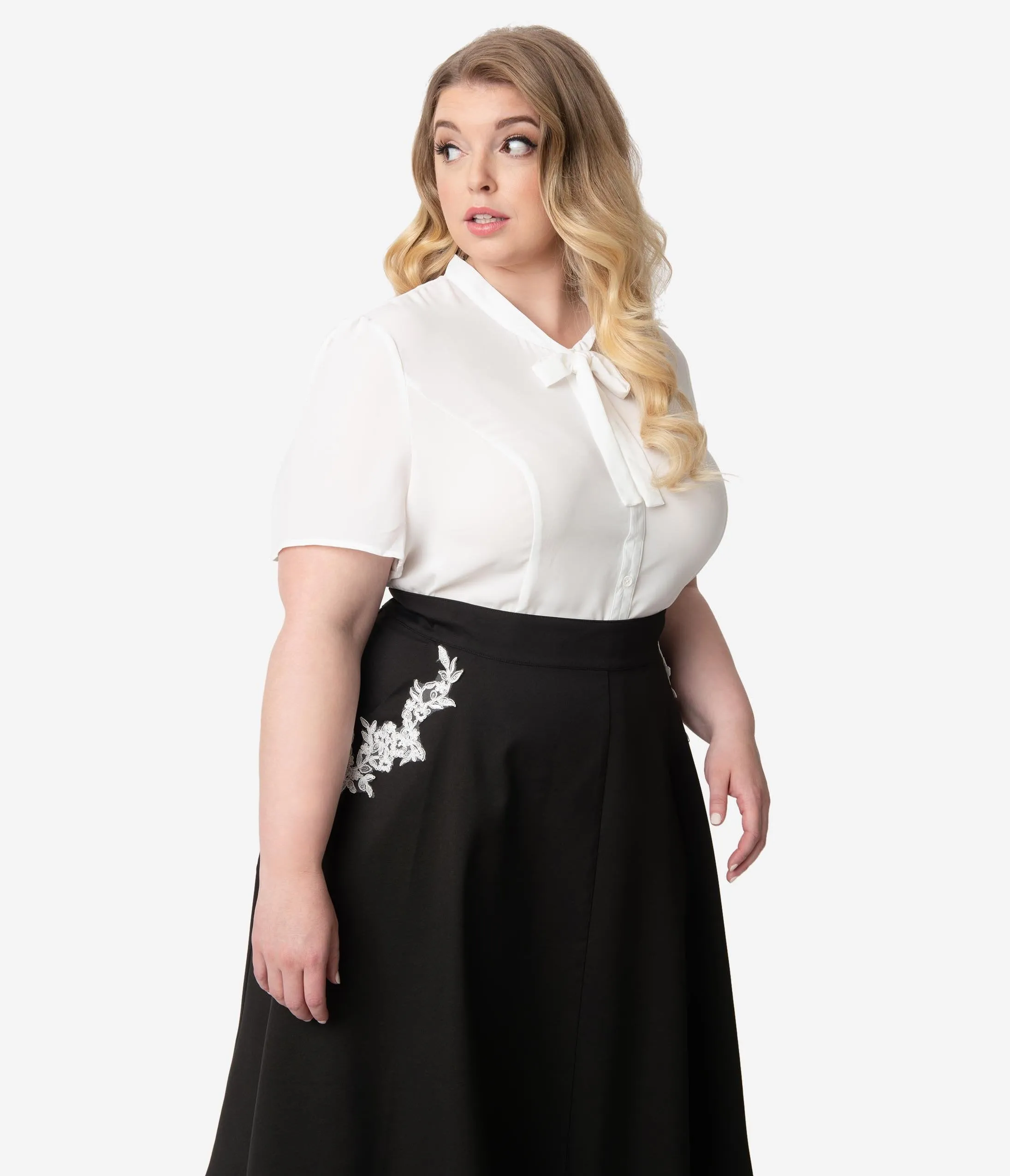 Unique Vintage Plus Size 1940s Style White Elsie Blouse