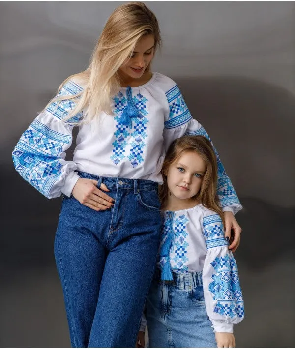 Women embroidered blouse